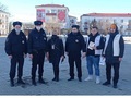 Общественники раздали жителям листовки с предупреждением о телефонных мошенниках