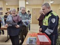 Поздравление людей с ограниченными особенностями здоровья