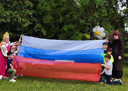В канун Дня России, члены комиссии по науке и образованию Общественной палаты  провели праздничное мероприятие с дошкол