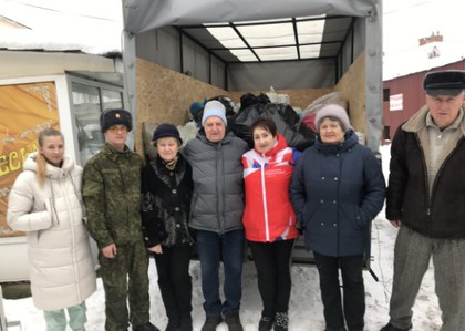 Члены группы "Серебро Солнечногорья" отправили помощь Донбассу