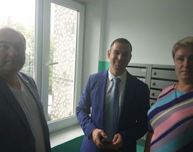 Члены общественной палаты провели мониторинг  выполнения программы "Мой подъезд"